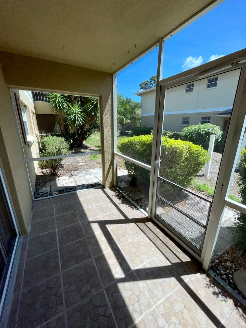 First Floor 3 bedroom Condo in Palm Bay Florida! – photo 3