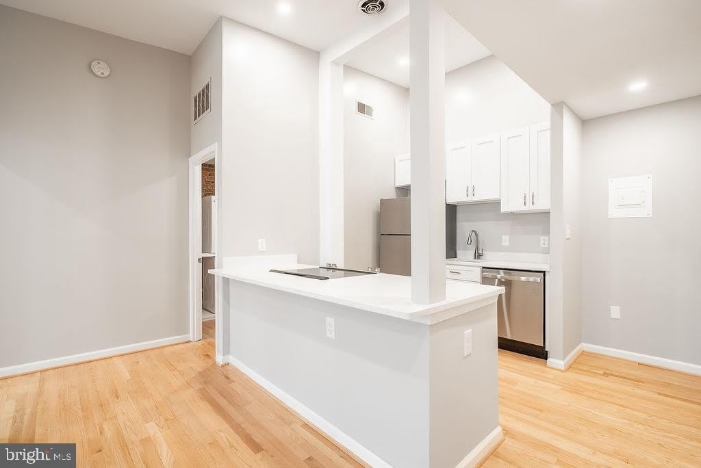 3213 M Street NW – photo 3