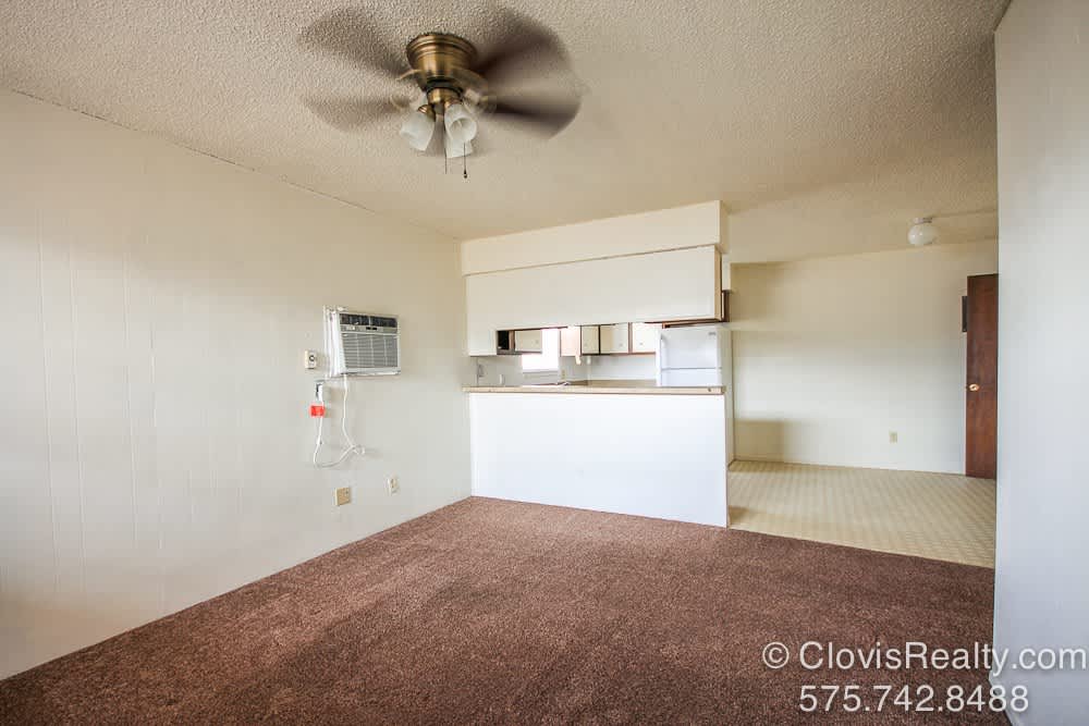 1928 W 21St St – photo 4