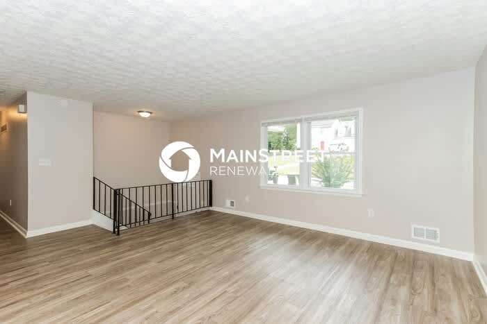 6665 Connell Road – photo 4