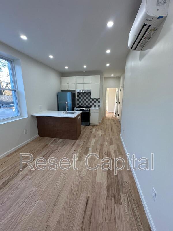 15 Palisades Ave – photo 2