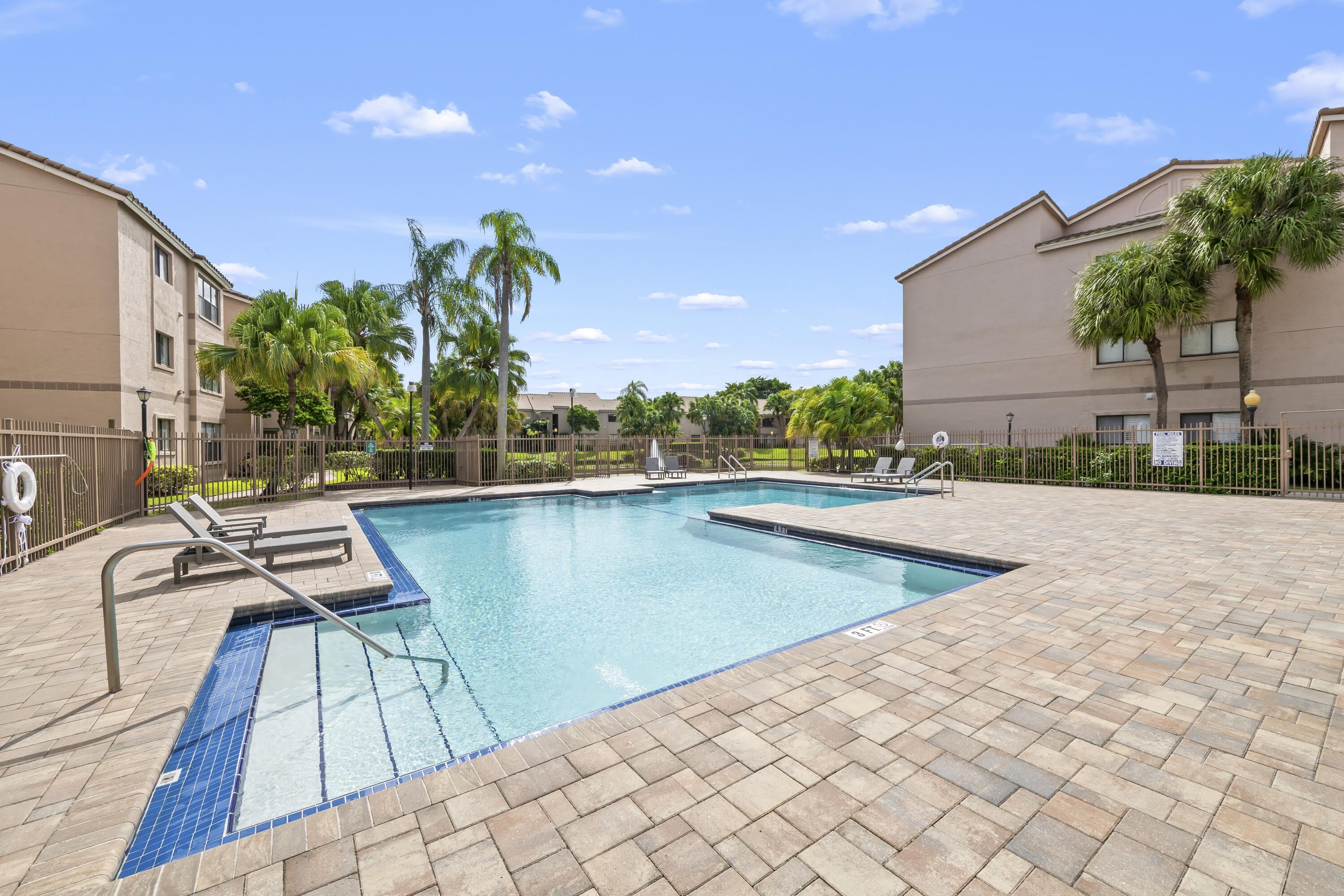 2736 S University Drive – photo 4