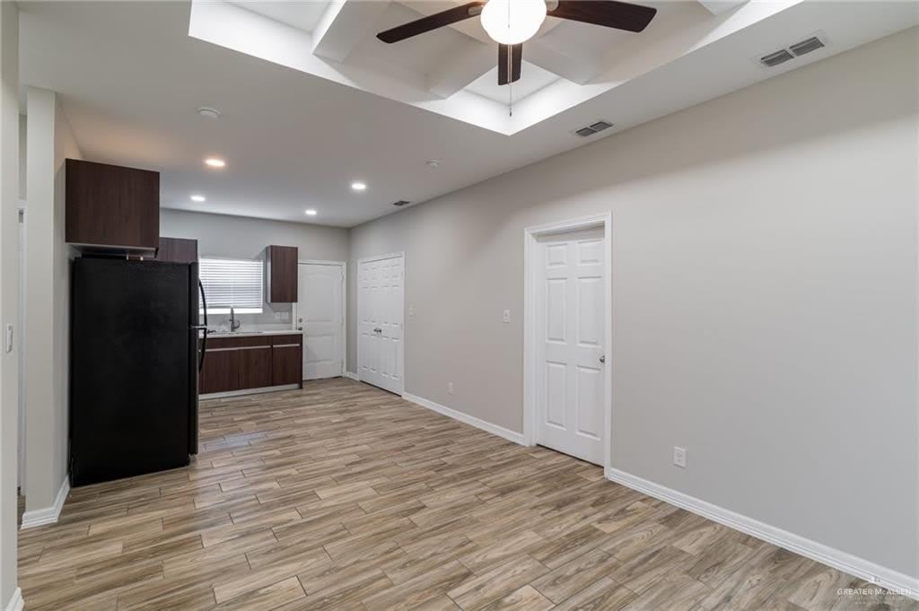 1005 W Kohala Avenue – photo 4