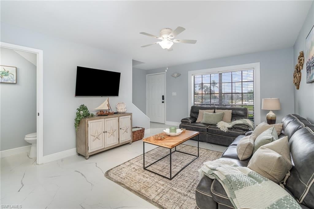 146 Clyburn Way W – photo 5