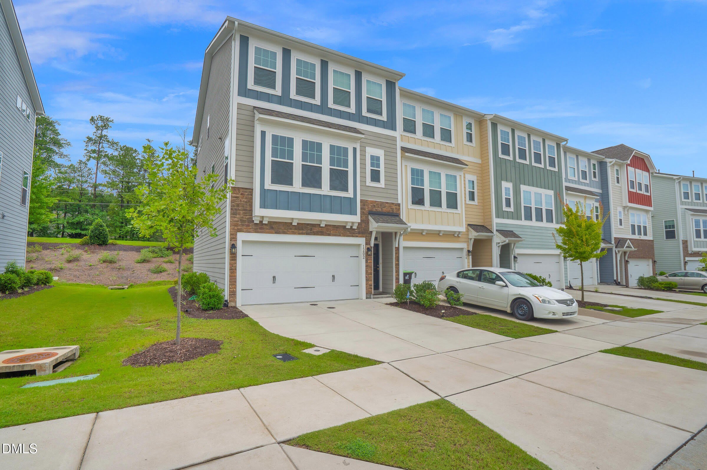 1202 Commack Drive – photo 2