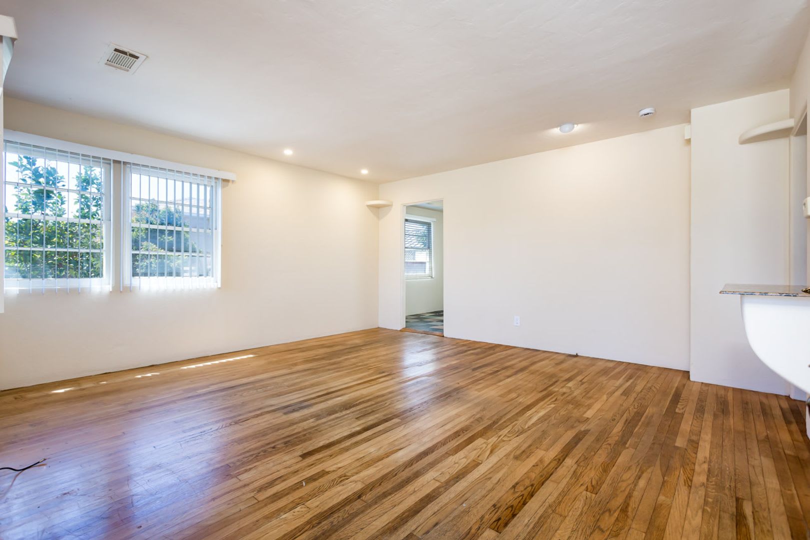 Charming La Mesa Cottage! – photo 5