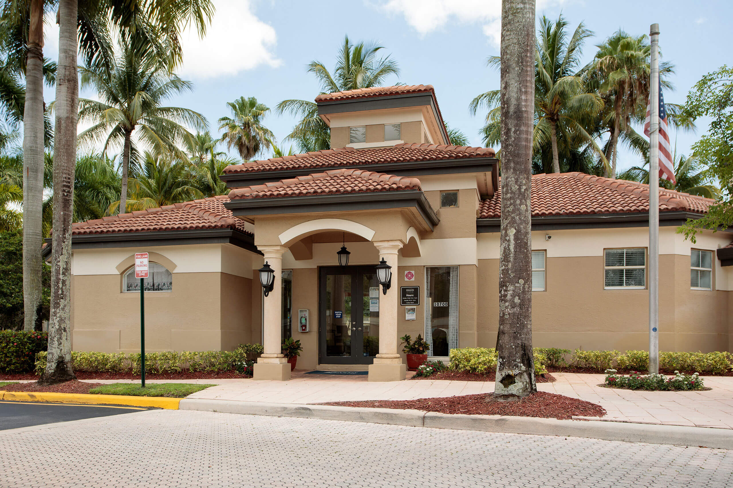 The Barrington Club – photo 3