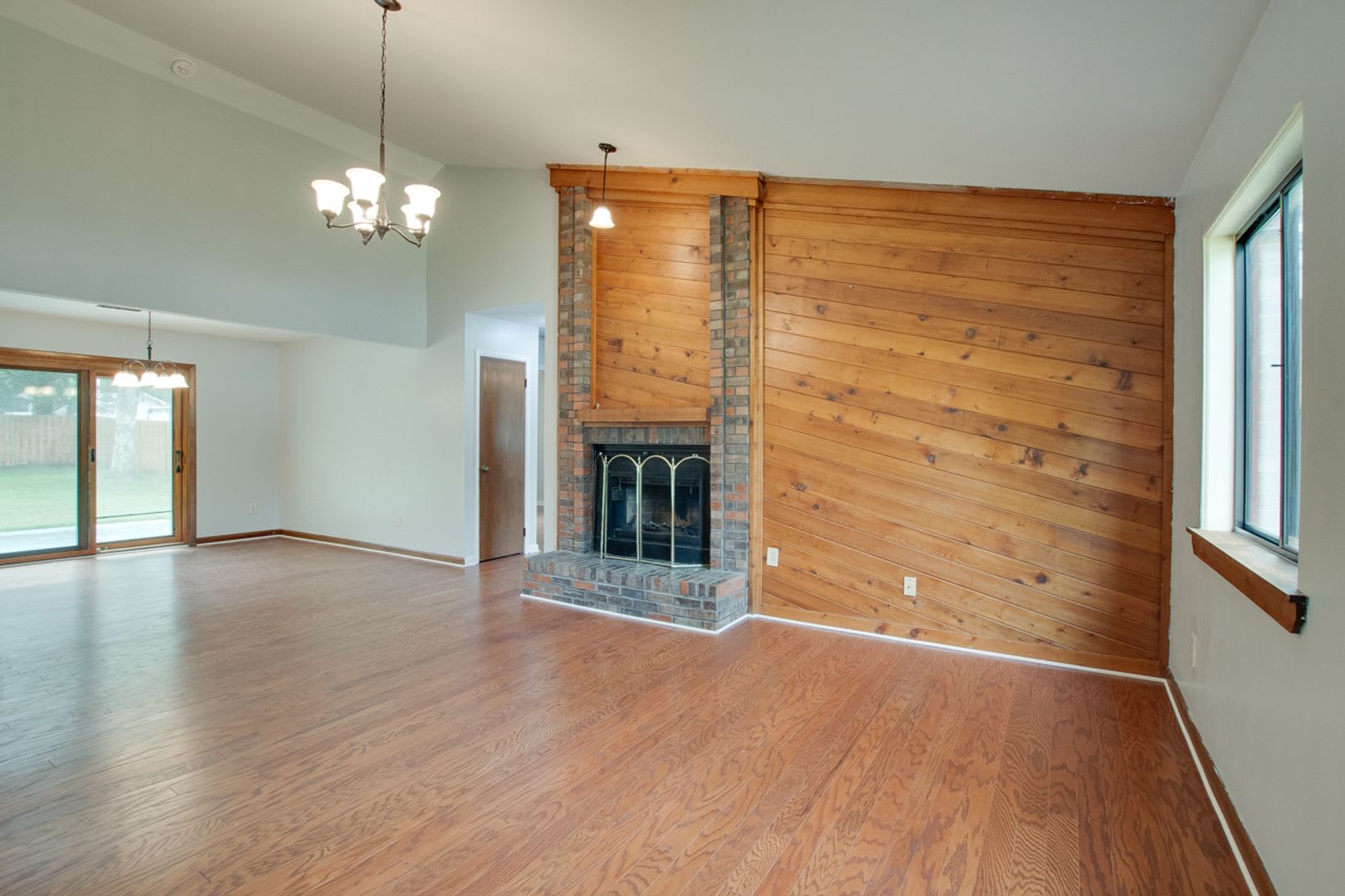 2010 Rangewood Circle – photo 3