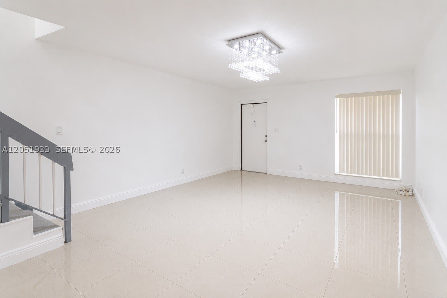 5215 SW 40th Ave – photo 4