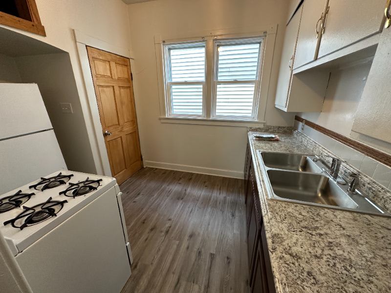 1312B Maryland Ave. – photo 2