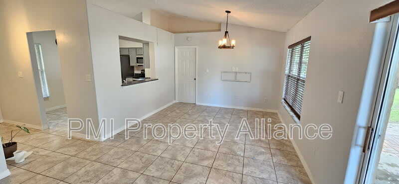 11649 Crescent Pines Boulevard – photo 3