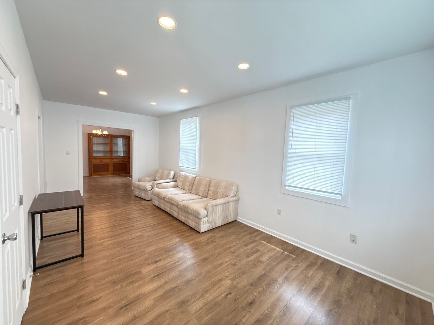 Remodeled 2 Bed 1 Bath Home In Q Town – photo 1