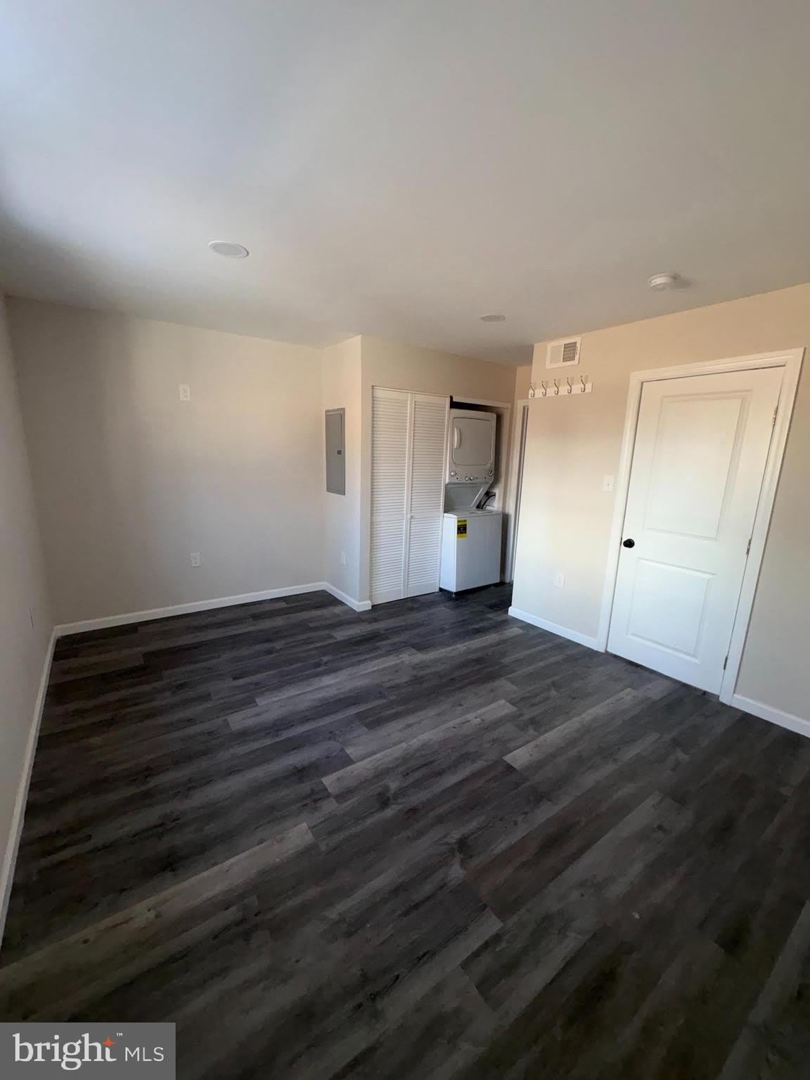 105 DEVEREAUX Avenue – photo 5