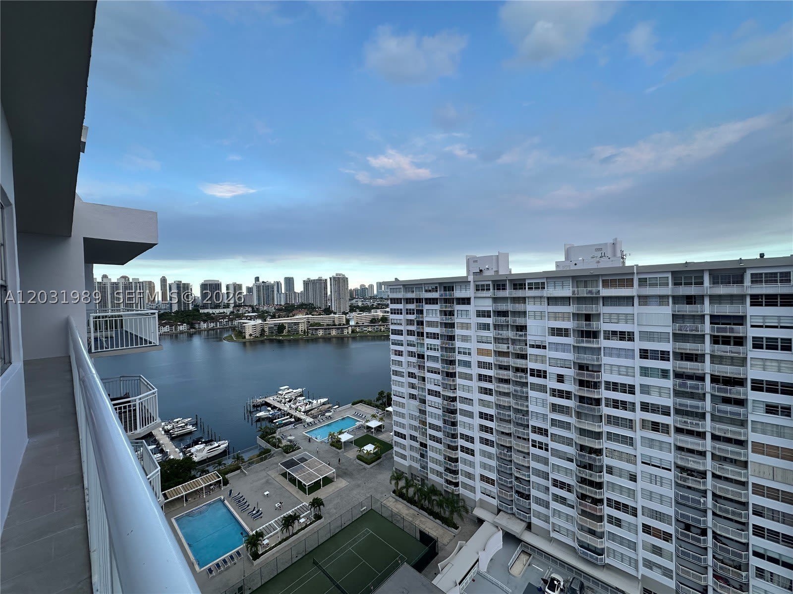 18051 Biscayne Blvd – photo 5