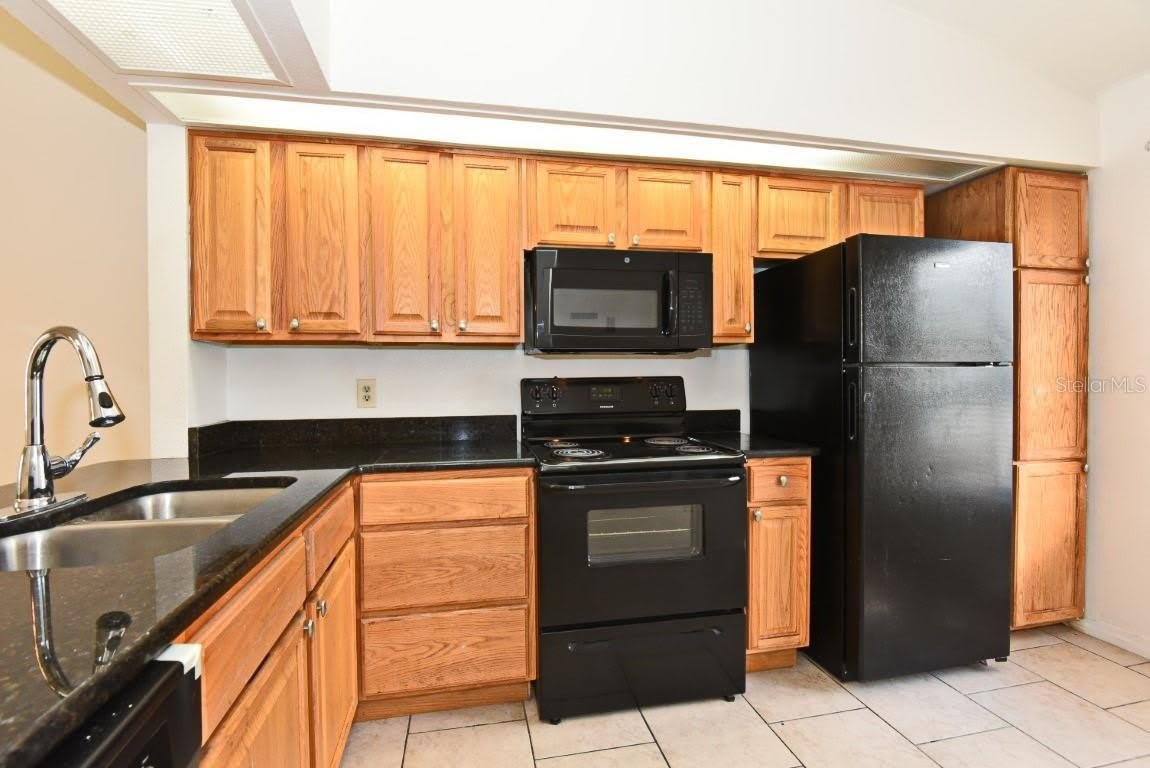 2809 Waxy Willow Lane – photo 4