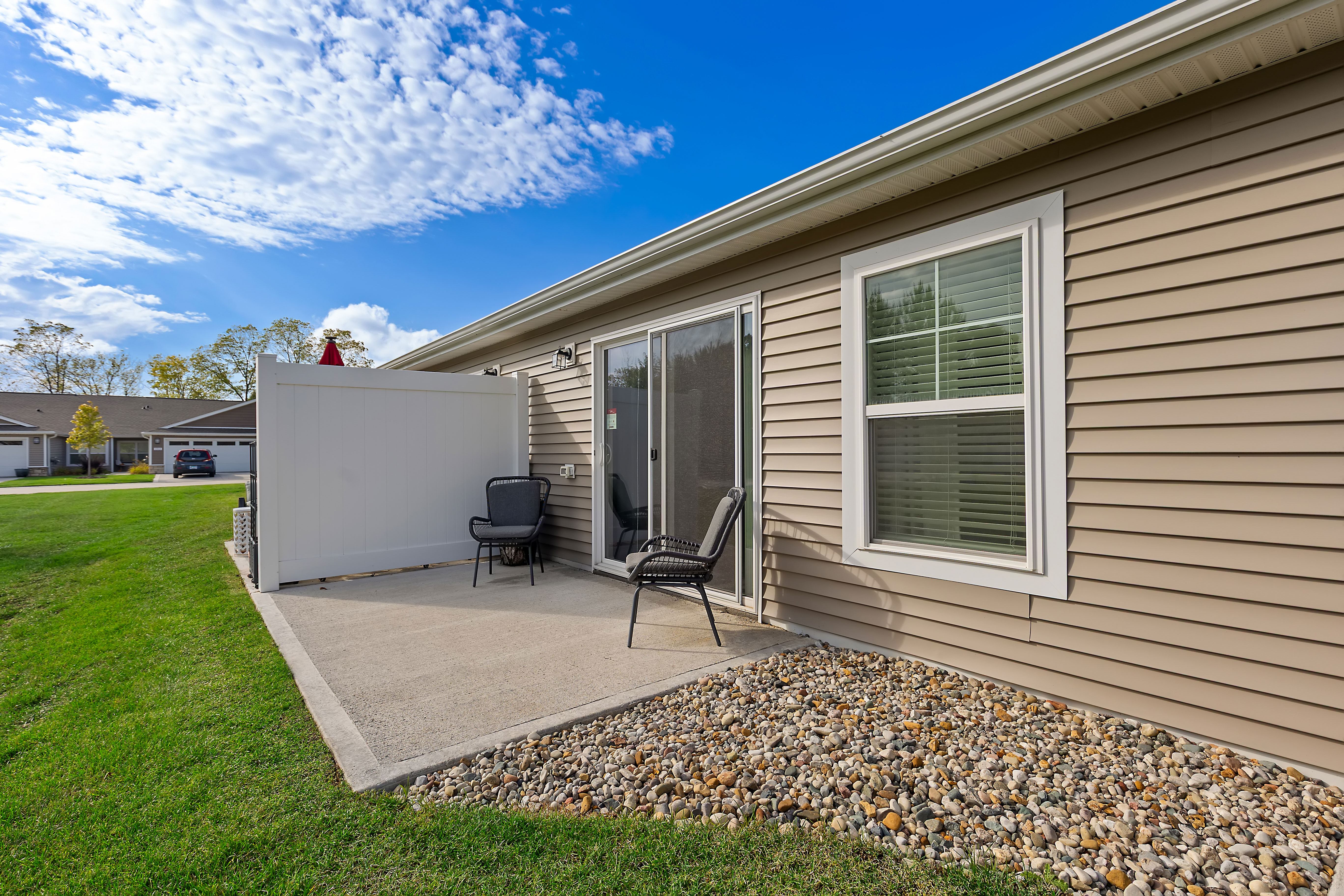 Redwood Delta Township Willow Highway – photo 2