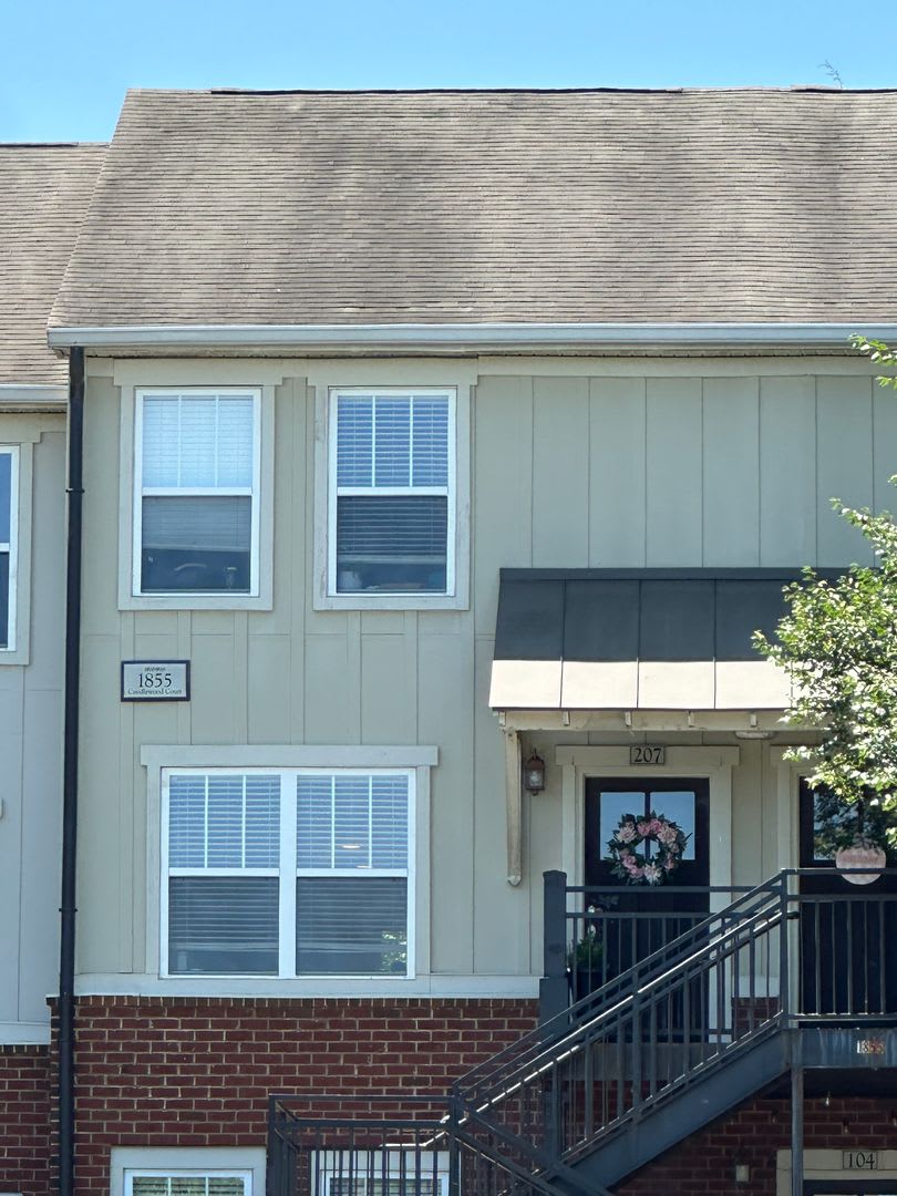 Woodlands Condo – photo 3