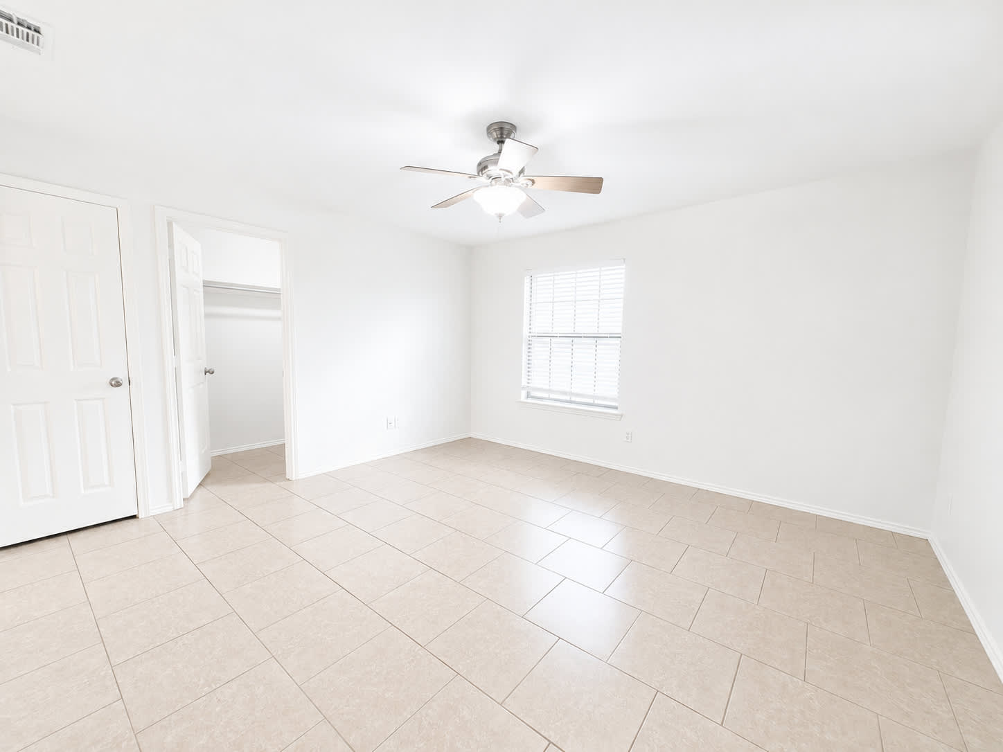 1523 Oasis Drive – photo 5