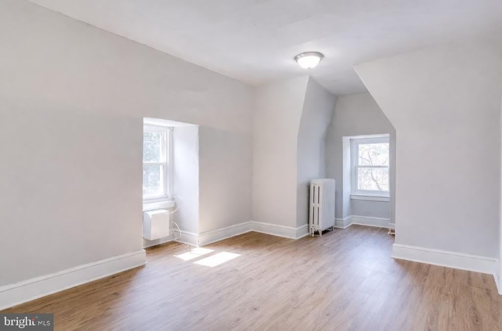 524 E JOHNSON STREET – photo 1