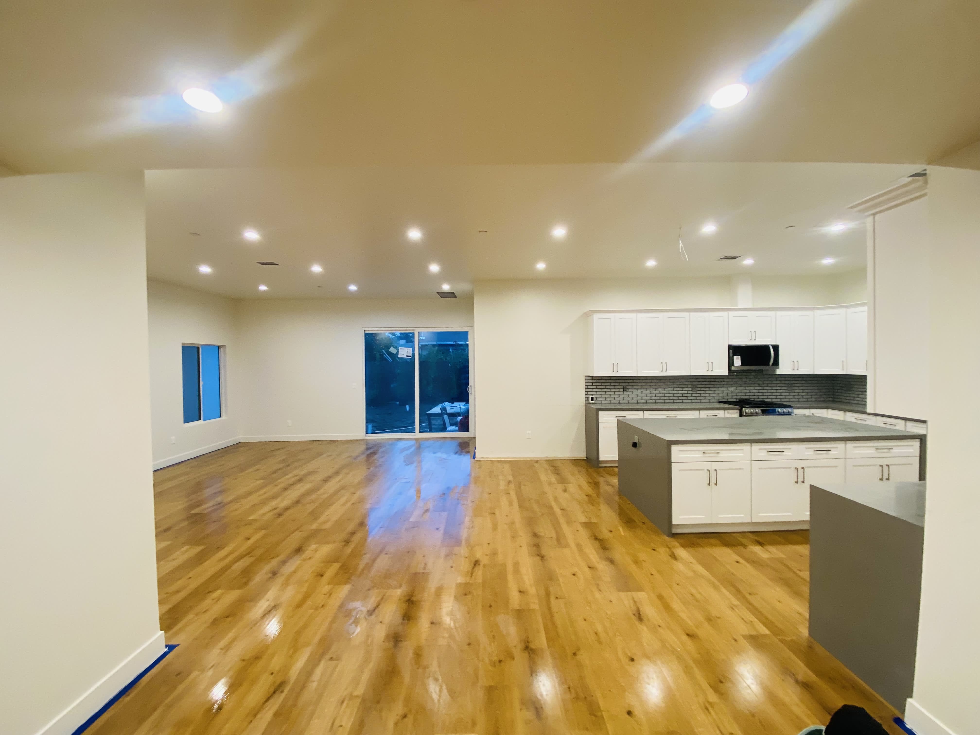 22656 Miranda Street – photo 4
