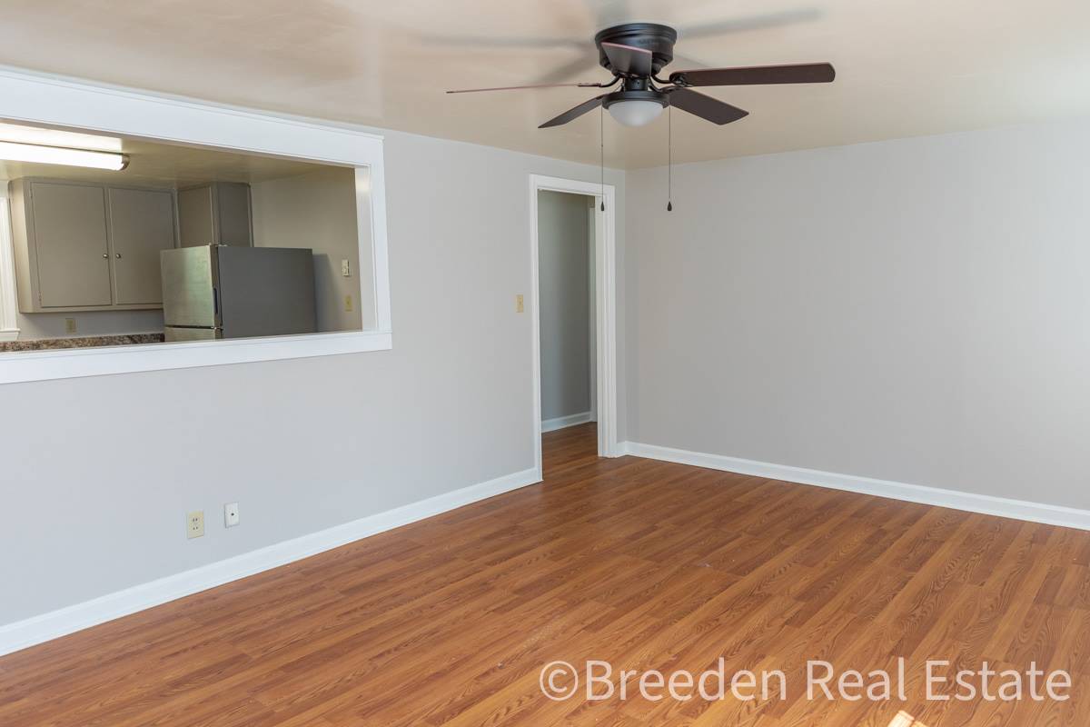 224 N. Anderson Street Apt. B – photo 2