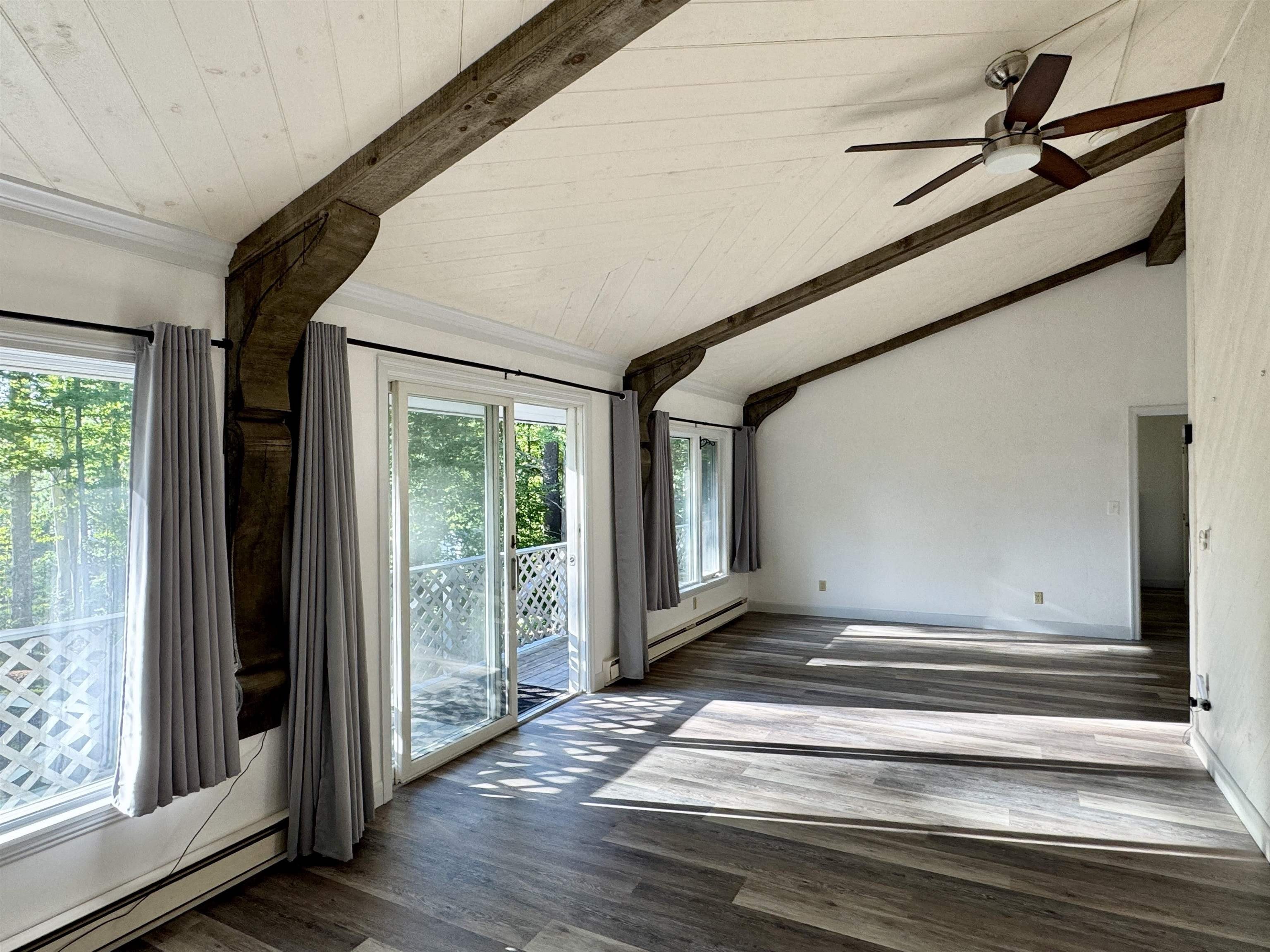 22 Hillside Street – photo 4