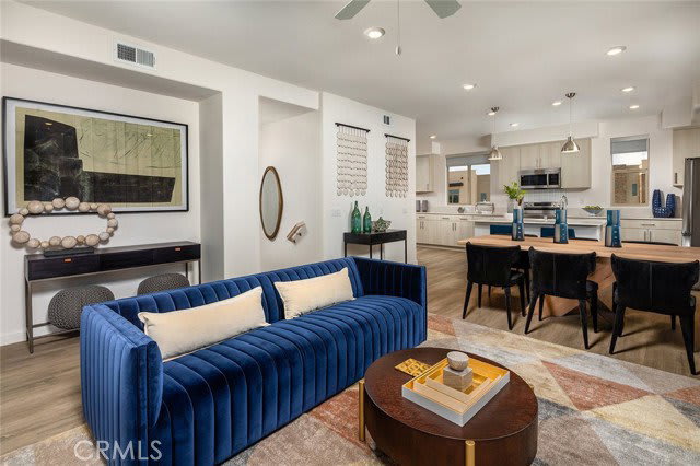 1586 West Maddison Way – photo 5