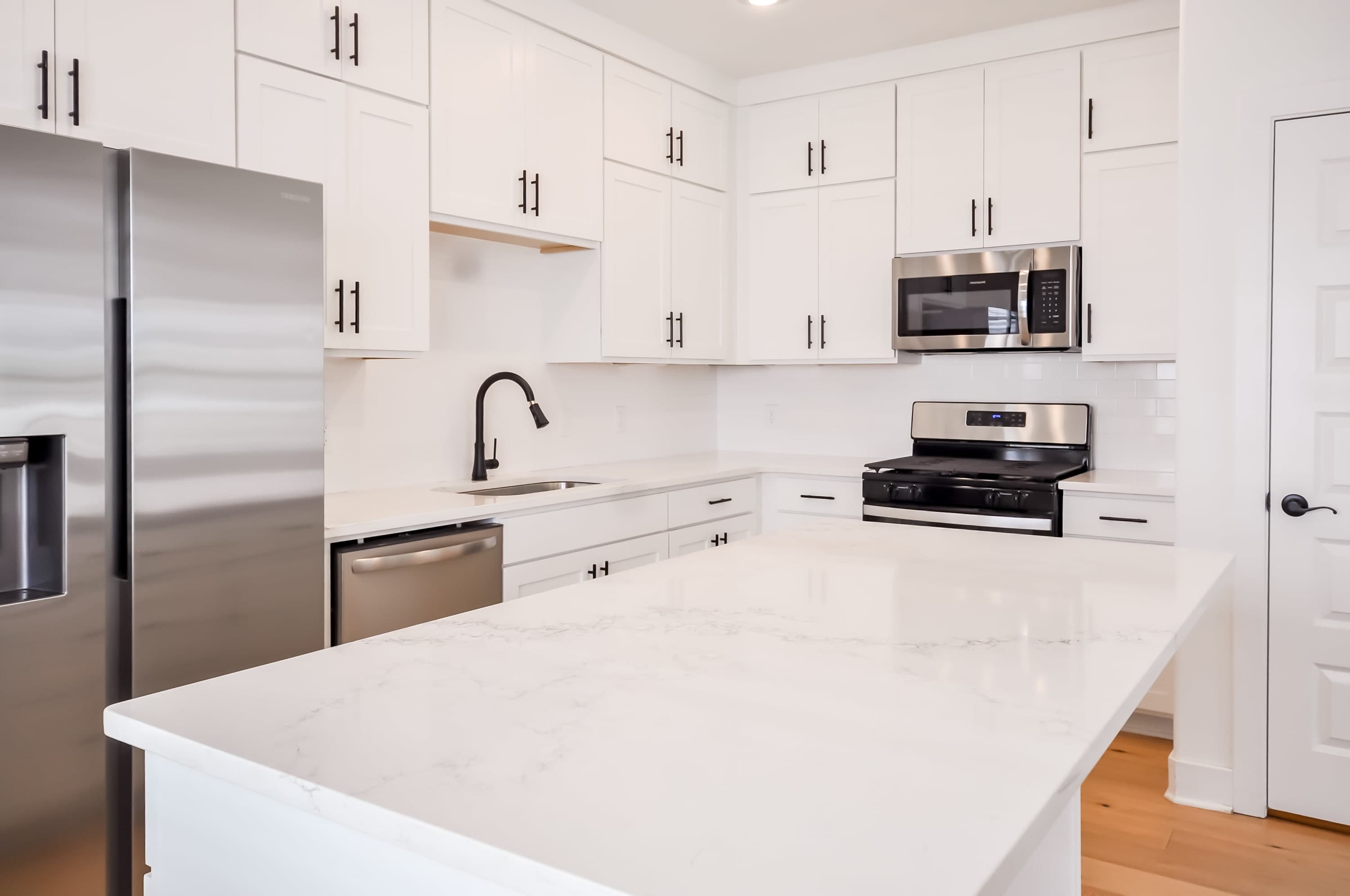 1254 West Hendrix Street – photo 5
