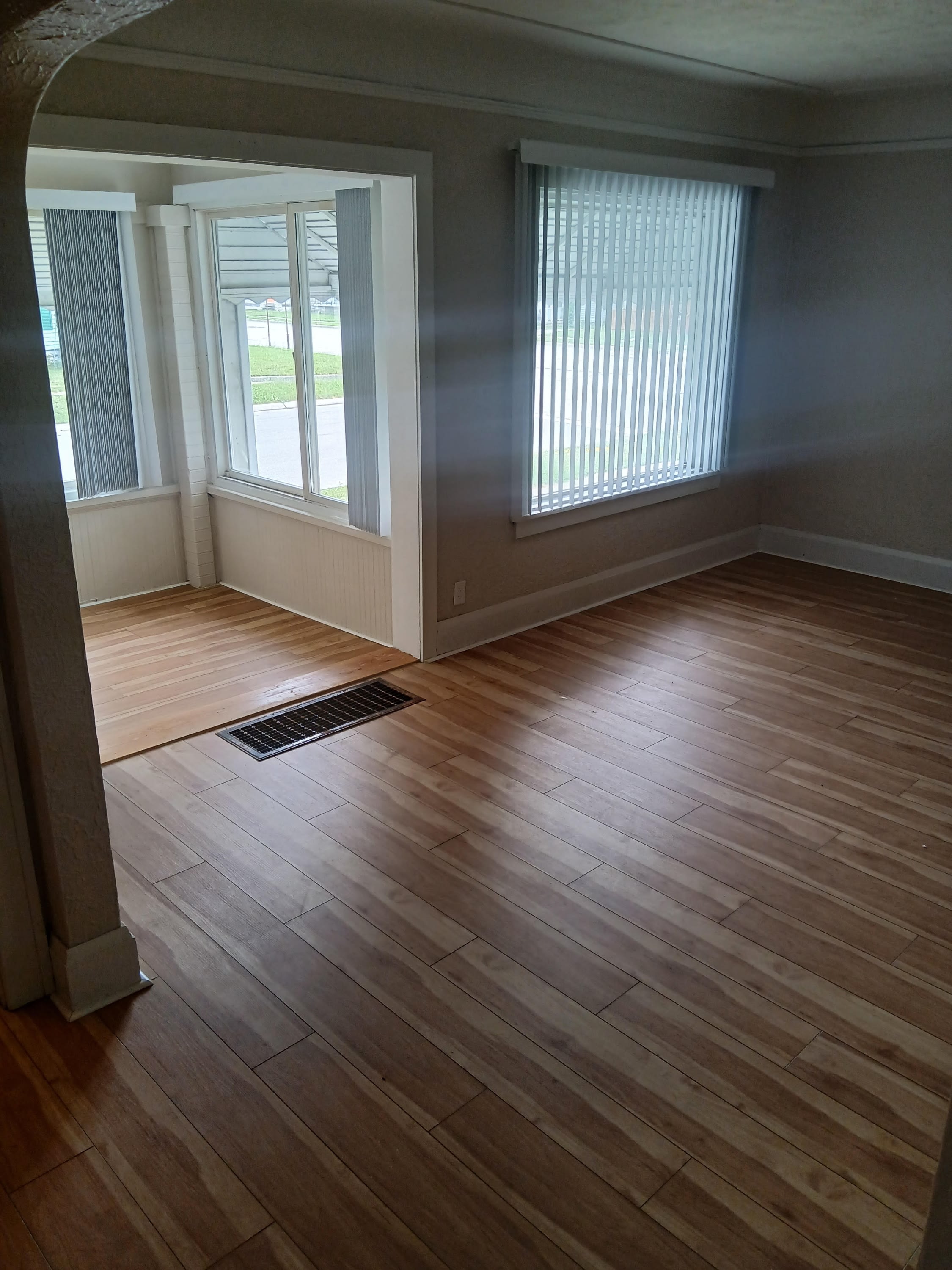 937 Howard Street – photo 4