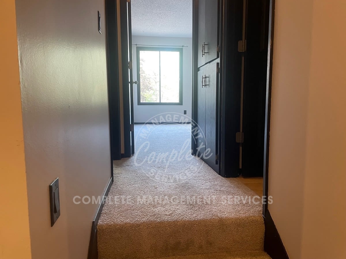14325 Fairway Dr – photo 3