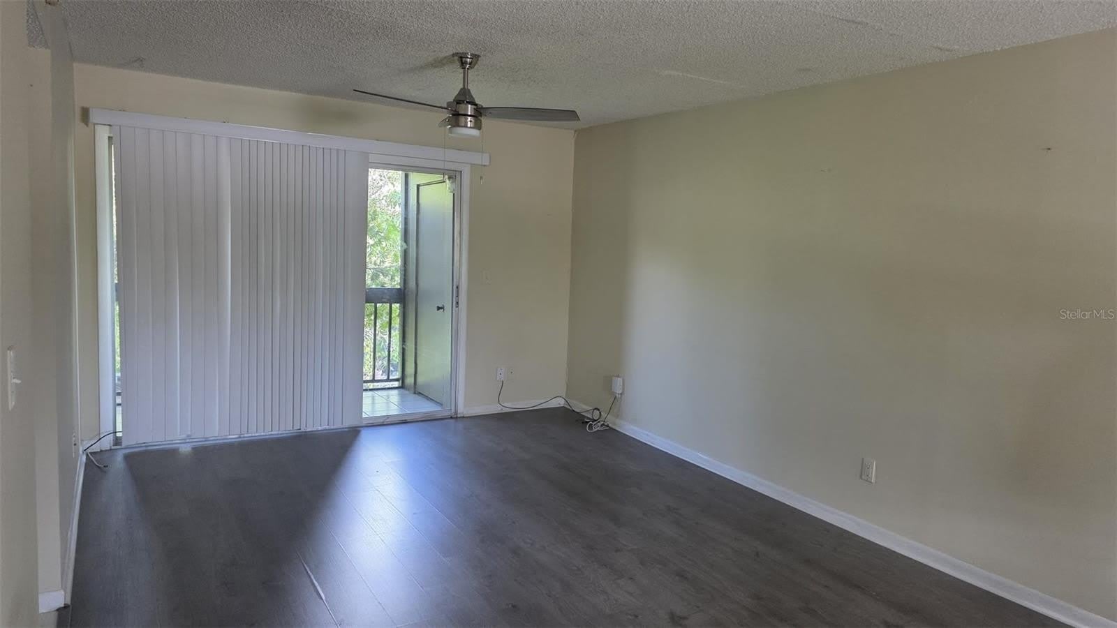 6328 NEWTOWN Circle – photo 5