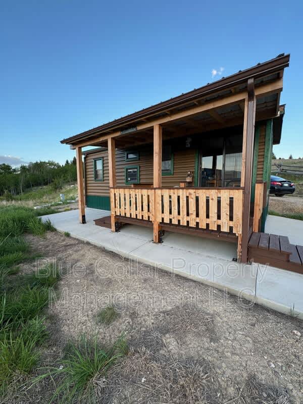 143 Ward Road Cabin 1 – photo 3