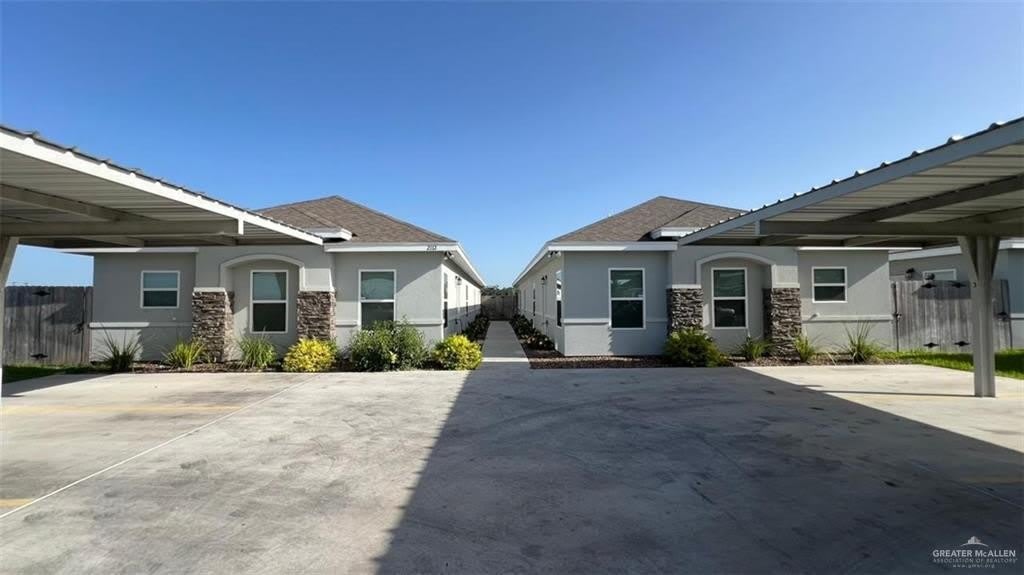 2108 Redbud Lane – photo 1