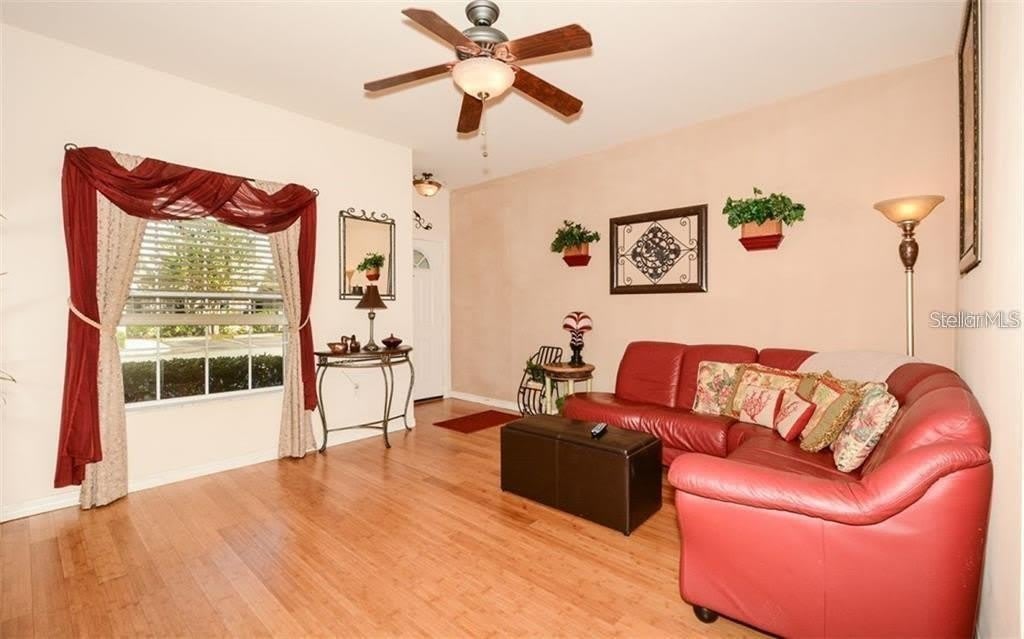 7685 PLANTATION Circle – photo 5