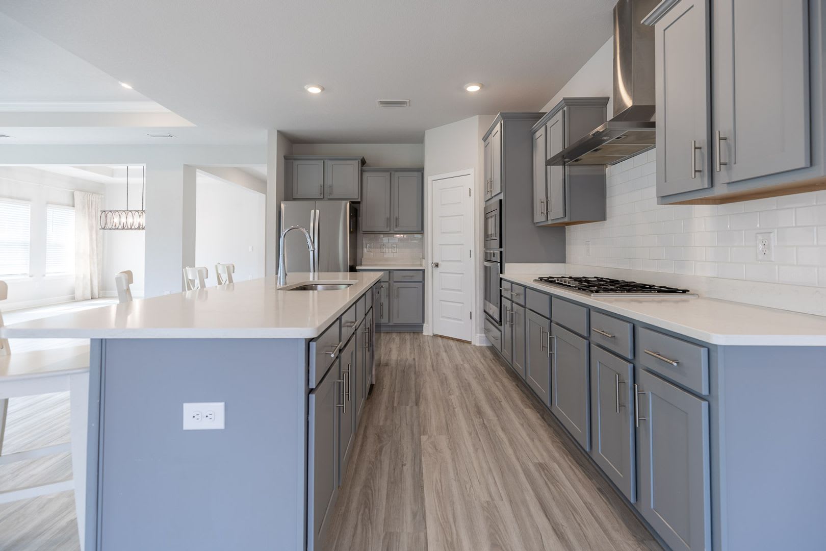 READY TO RENT NOW! JUBILEE FARMS! LANDSCAPING INCLUDED! PRICE REDUCTION! – photo 5
