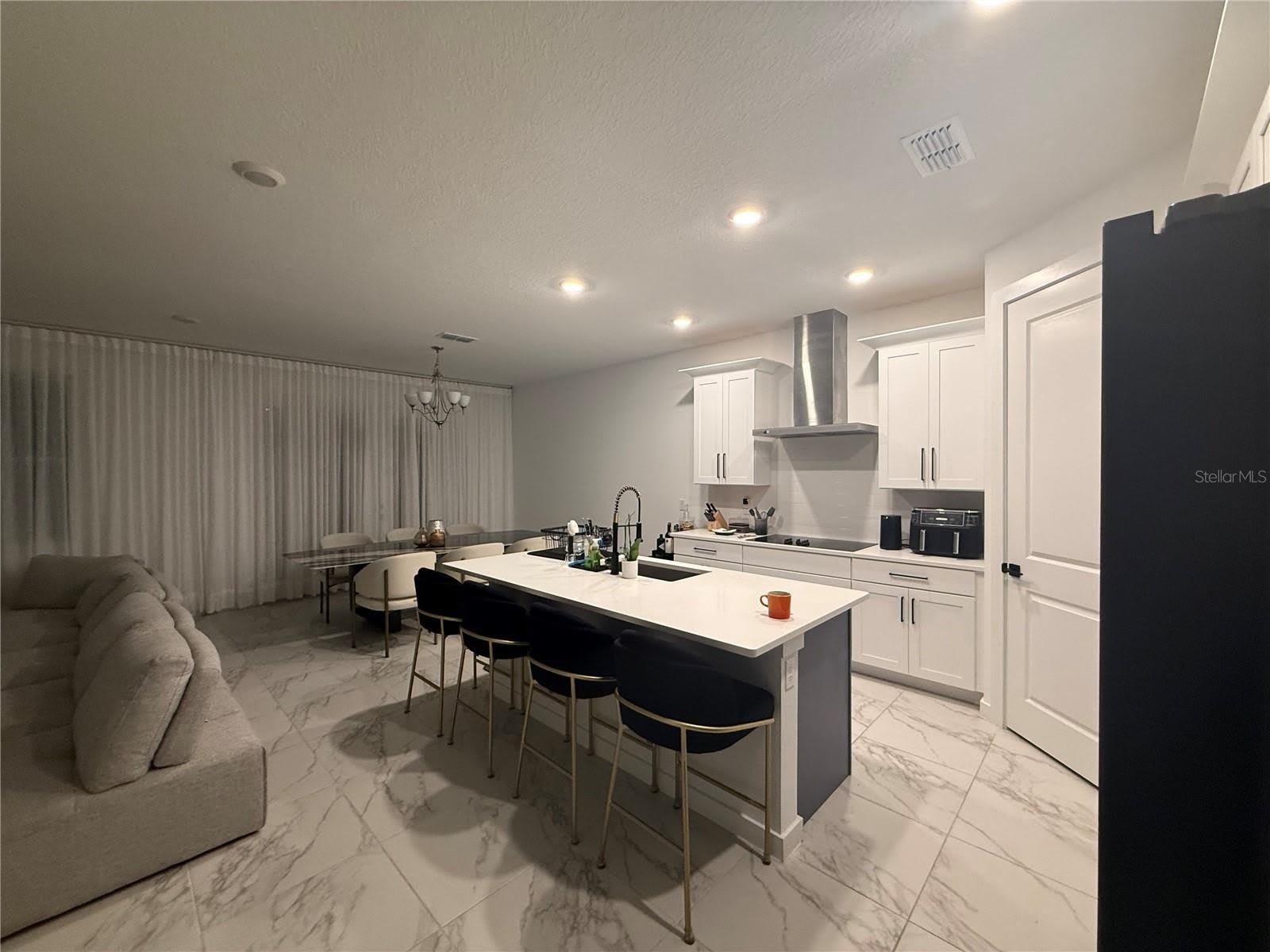 2252 GOLD SUMMIT Street – photo 4