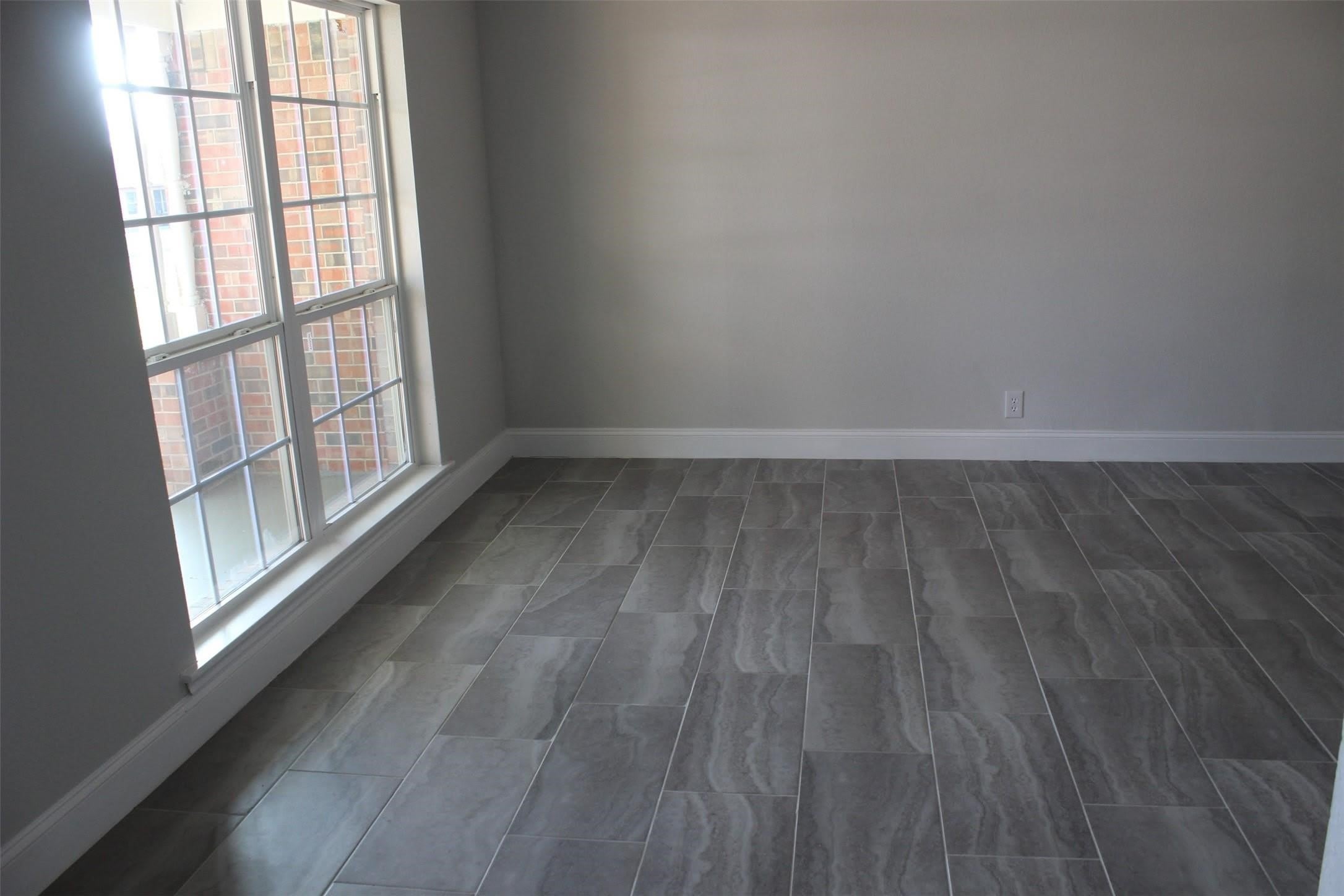 1807 W Scott Street – photo 4