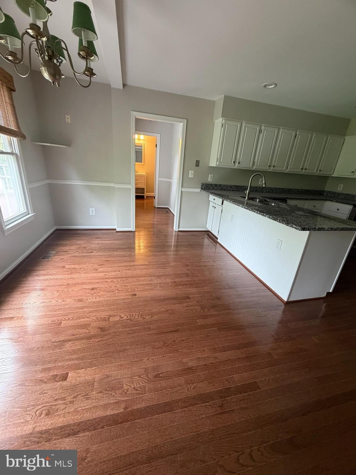 23210 DOVER Road – photo 3