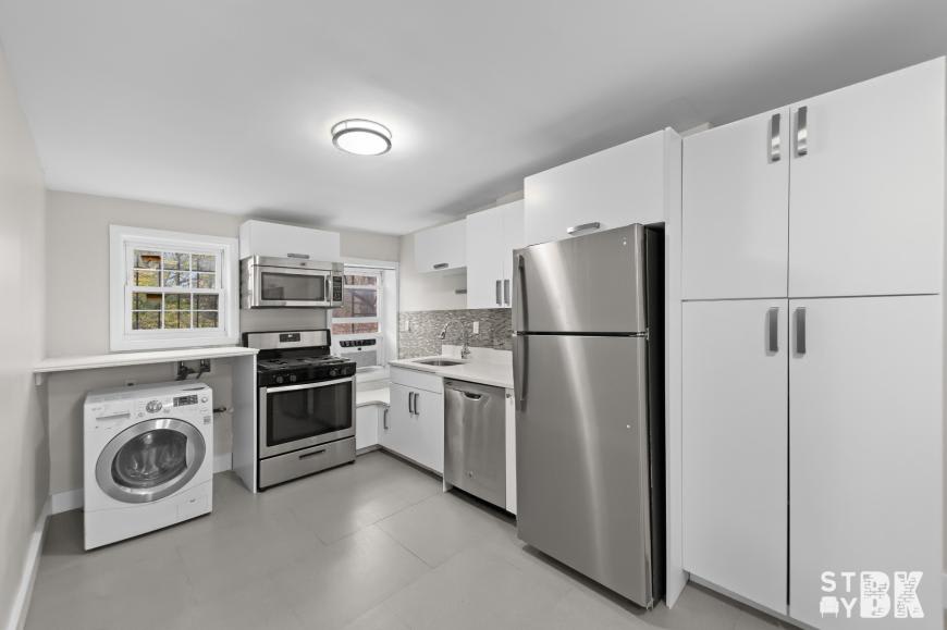 311 Van Buren STREET – photo 3