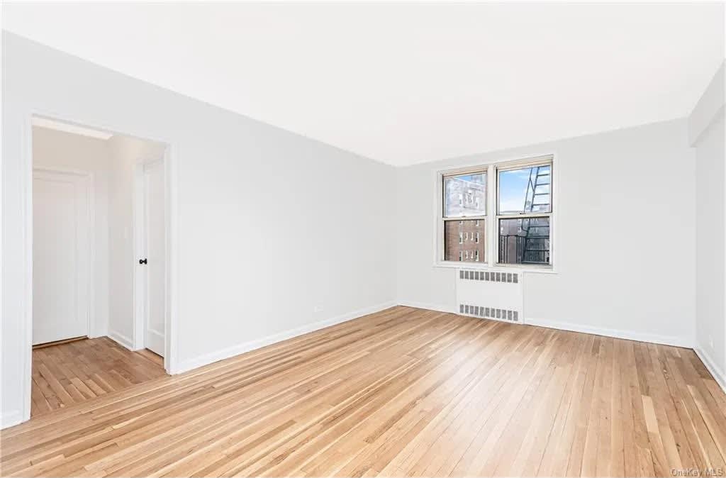 5645 Netherland Ave # 7543 – photo 2