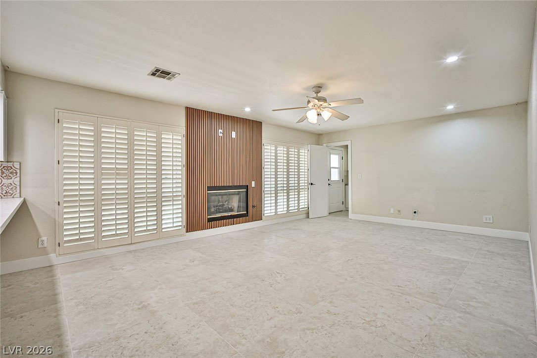 6315 N Park Street – photo 3