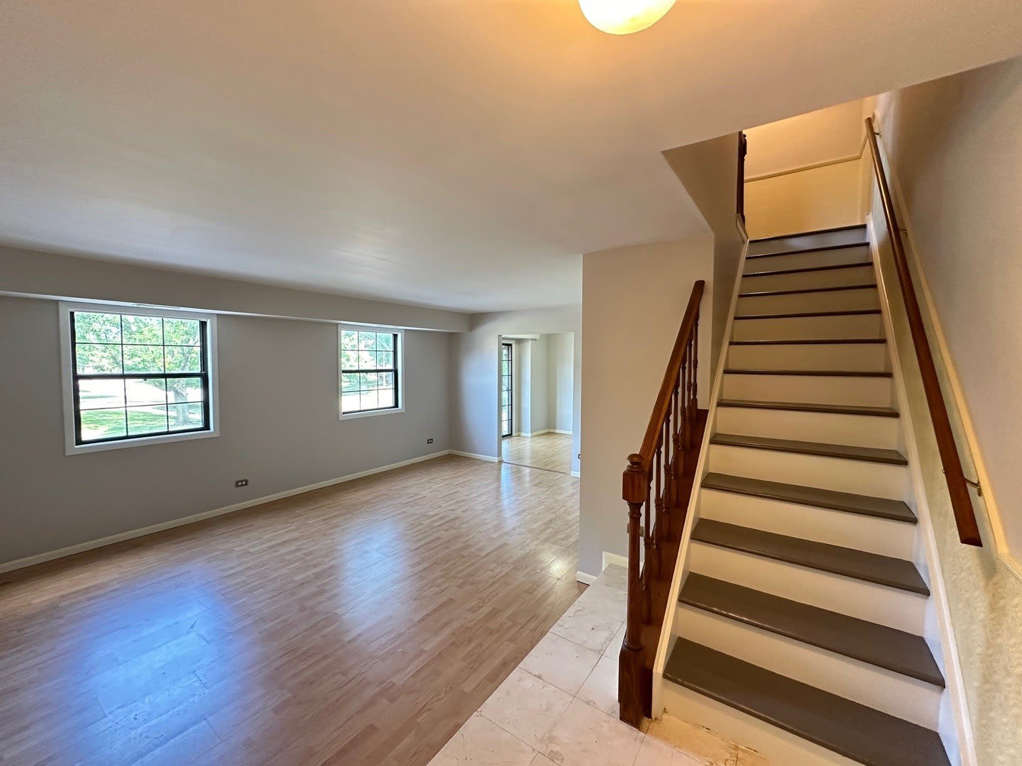 1486 W Jefferson Avenue – photo 2
