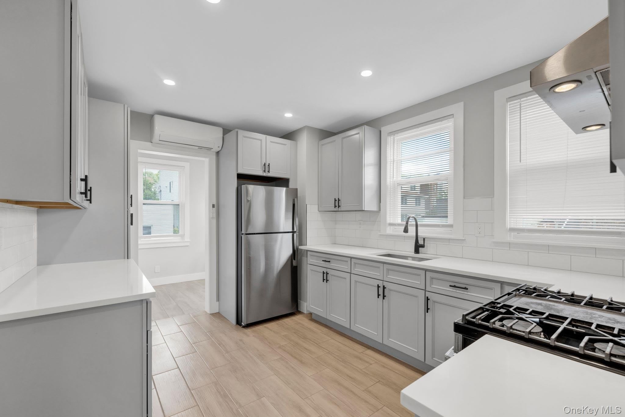 348 Saw Mill River Road – photo 2