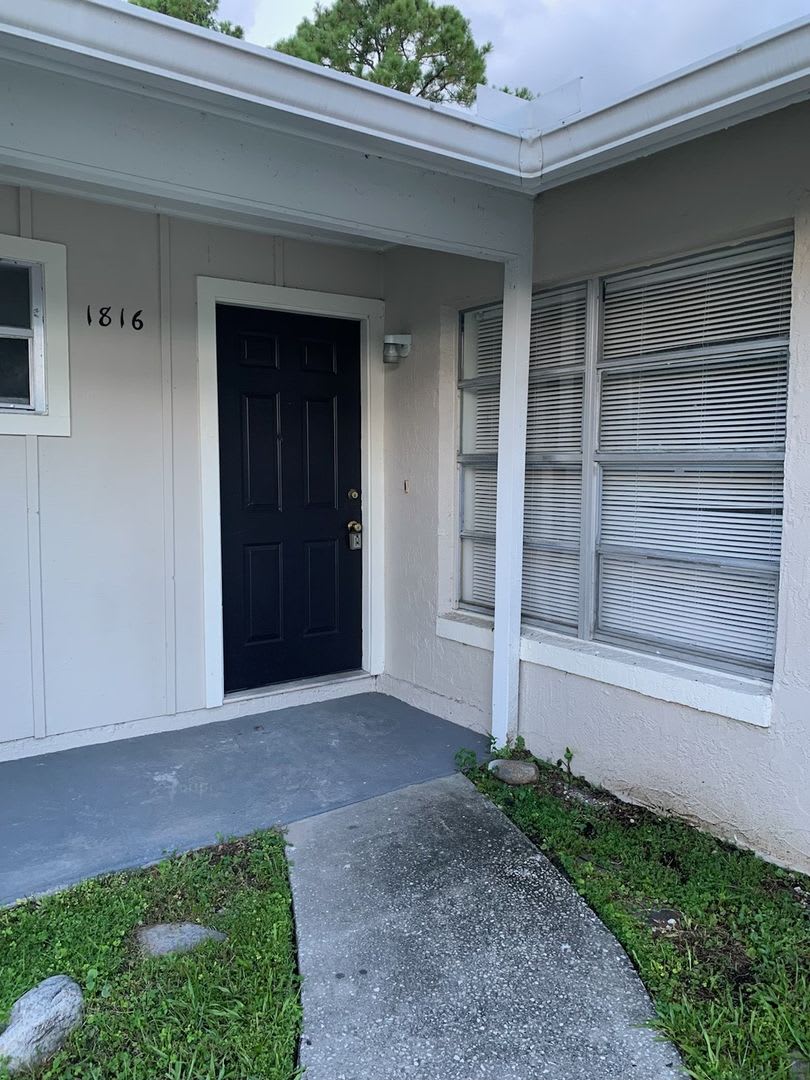 Charming 3 Bed 2 Bath duplex in the heart of Orlando – photo 2
