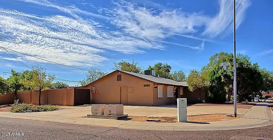 3333 E THUNDERBIRD Road – photo 1