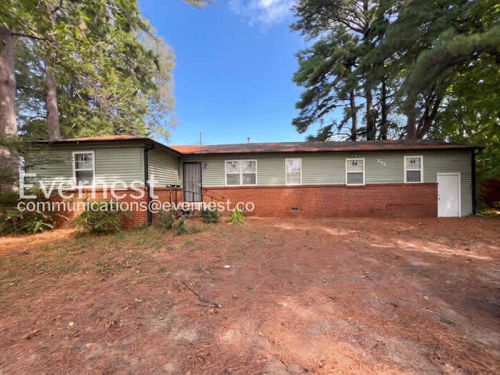 284 East Holmes Road – photo 1
