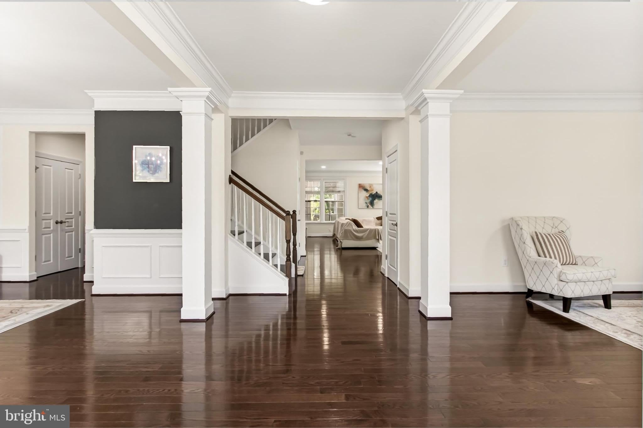 8901 HARGROVE Court – photo 4