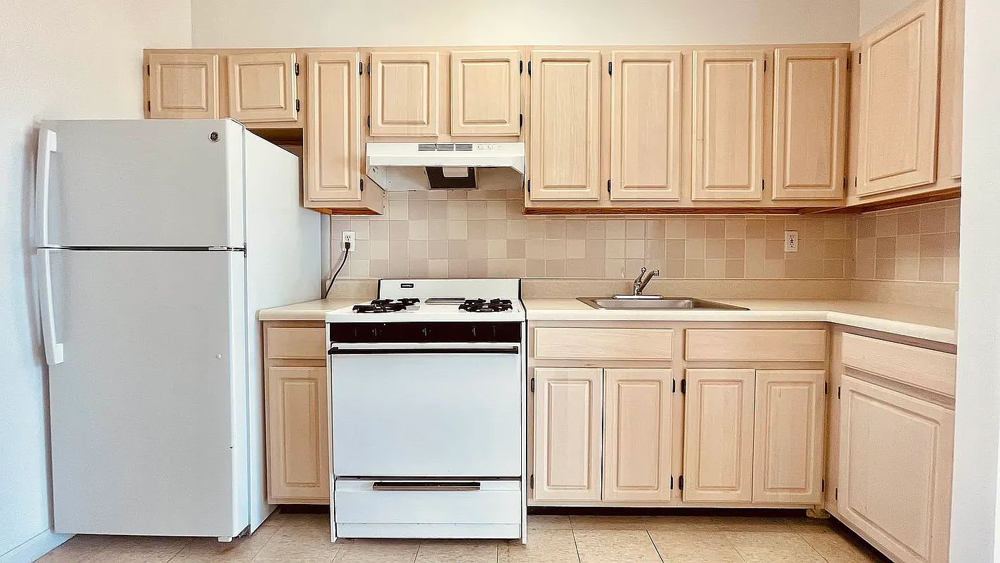 1374 Bushwick Ave Apt 2 – photo 5