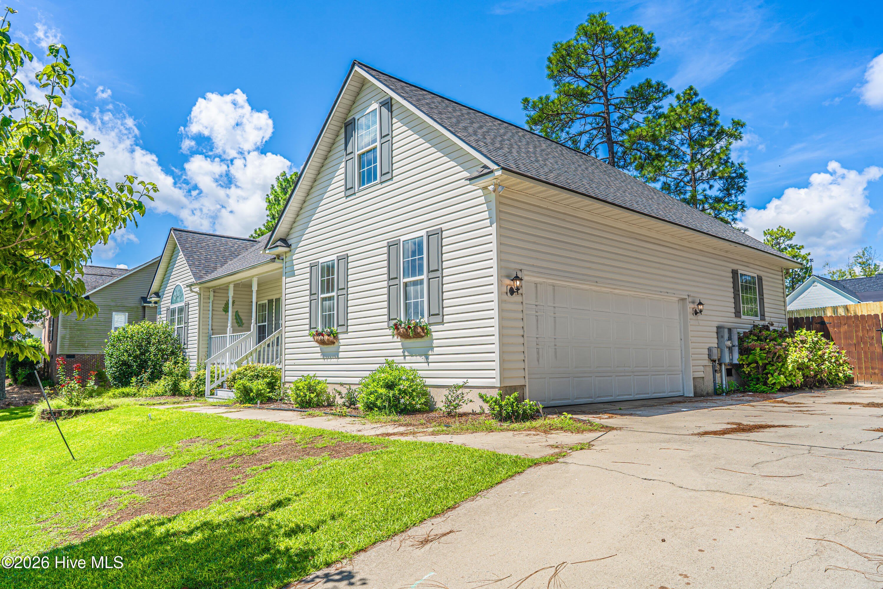 154 Dublin Court – photo 3
