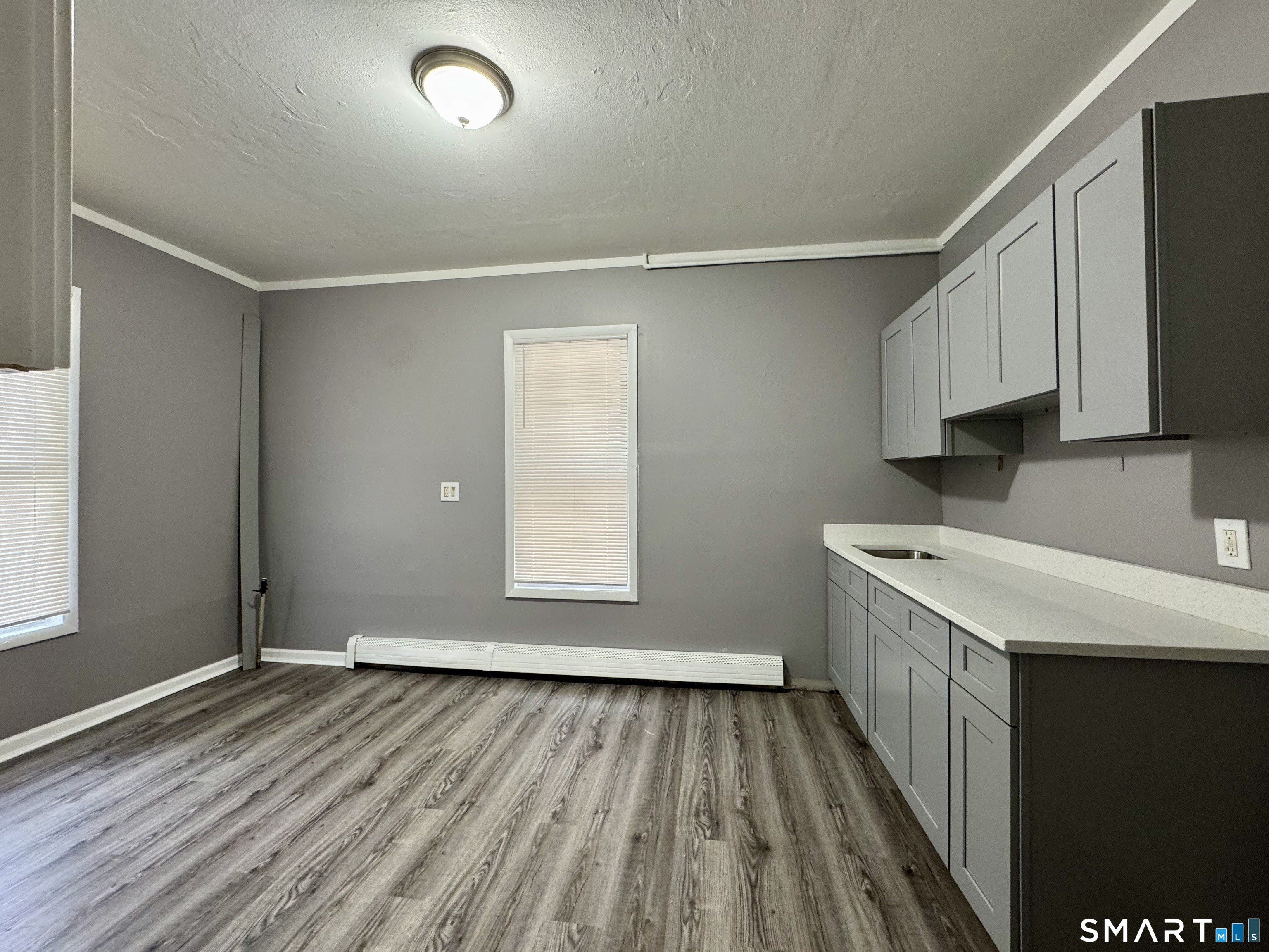 1102 E Main Street – photo 4